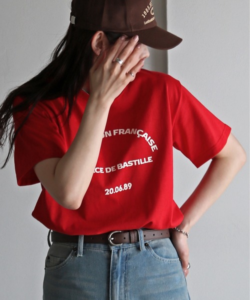 COURO(コウロ)の「アソートミックスロゴTシャツ(Tシャツ/カットソー・レディース・ブルー系1/ブルー系/レッド系/ホワイト系2/ホワイト系1/ホワイト系/レッド系2/レッド系1/ピンク系/ネイビー系1/ホワイト系4/イエロー系2/ブルー系2/ネイビー系2/ネイビー系/ホワイト系5/ホワイト系3/ピンク系2/ピンク系1/イエロー系1/イエロー系・FREE)」の21枚目の写真