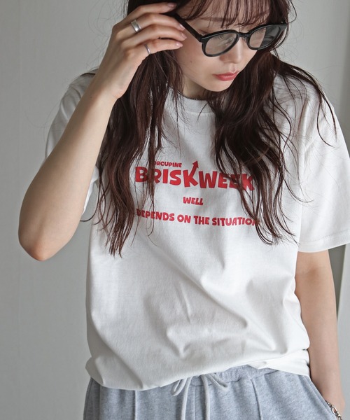 COURO(コウロ)の「アソートミックスロゴTシャツ(Tシャツ/カットソー・レディース・ブルー系1/ブルー系/レッド系/ホワイト系2/ホワイト系1/ホワイト系/レッド系2/レッド系1/ピンク系/ネイビー系1/ホワイト系4/イエロー系2/ブルー系2/ネイビー系2/ネイビー系/ホワイト系5/ホワイト系3/ピンク系2/ピンク系1/イエロー系1/イエロー系・FREE)」の22枚目の写真