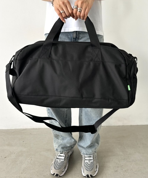 THE NORTH FACE(ザノースフェイス)の「THE NORTH FACE(ザ・ノースフェイス)/2WAY 軽量 大容量 ショルダー ボストン トラベル ダッフルバッグ/SP DUFFLE BAG L(ボストンバッグ・レディース・ライム/ライトグレー/ブラック・FREE)」の10枚目の写真
