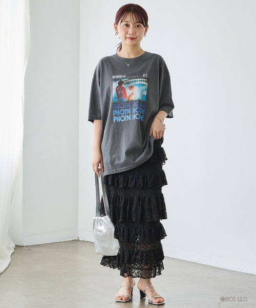 SCREEN STARS（スクリーンスターズ）の「E.T.｜ムービー フォトTシャツ（Tシャツ/カットソー・レディース・ブラック/ホワイト・M/L）」の13枚目の写真