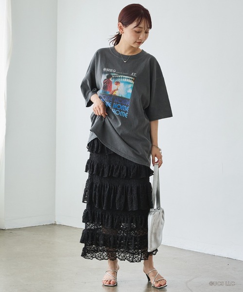 SCREEN STARS（スクリーンスターズ）の「E.T.｜ムービー フォトTシャツ（Tシャツ/カットソー・レディース・ブラック/ホワイト・M/L）」の14枚目の写真