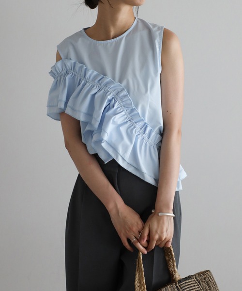 ボンジュールサガン BONJOUR SAGAN 2WAYフリルビスチェドッキングノースリブラウス （LIGHT-BLUE） セール】2WAYフリルビスチェドッキングノースリブラウス（シャツ