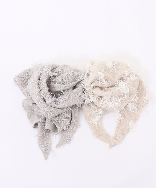 NOLLEY’S（ノーリーズ）の「トライアングルシャワストール（ストール/ショール・レディース・ライトグレー/キナリ・FREE）」の6枚目の写真