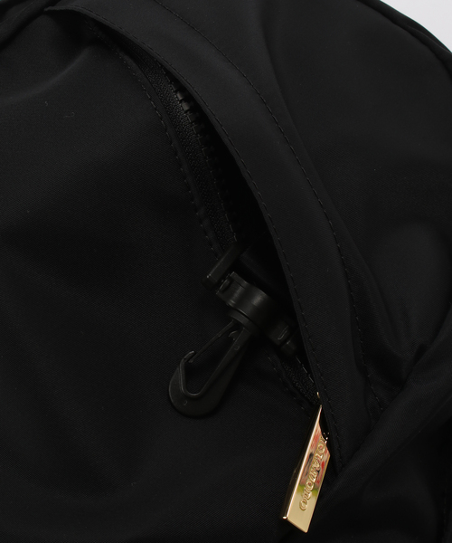 La TOTALITE(ラトータリテ)の「VIOLAd’ORO / ヴィオラドーロ バイヤスポケット ナイロンリュック(バックパック/リュック・レディース・ブラック/ベージュ・FREE)」の12枚目の写真