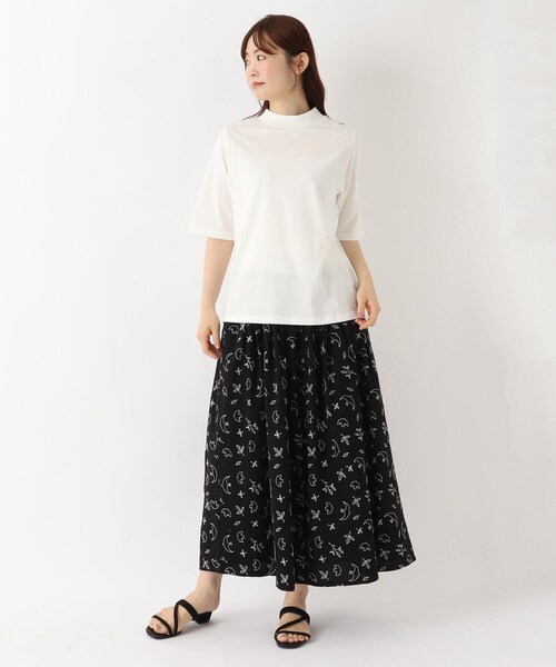 one'sterrace(ワンズテラス)の「エンザイム加工 ハイネック5分袖プルオーバー(Tシャツ/カットソー・レディース・グリーン系その他6/ブラック系8/アイボリー系8/ベージュ系9・02)」の8枚目の写真