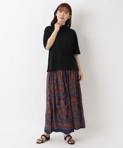one'sterrace(ワンズテラス)の「エンザイム加工 ハイネック5分袖プルオーバー(Tシャツ/カットソー・レディース・グリーン系その他6/ブラック系8/アイボリー系8/ベージュ系9・02)」の6枚目の写真