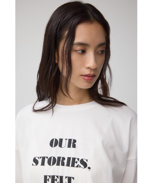 AZUL by moussy(アズールバイマウジー)の「C/TラウンドヘムTシャツ(Tシャツ/カットソー・レディース・ホワイト/マジェンタ/ブラック・FREE)」の21枚目の写真