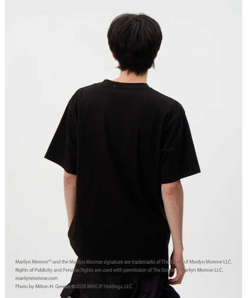 DISCOVERED(ディスカバード)の「DISCOVERED MARILYN MONROE TEE (POOL)(Tシャツ/カットソー・メンズ・ホワイト/ブラック・1/2/3/4)」の9枚目の写真