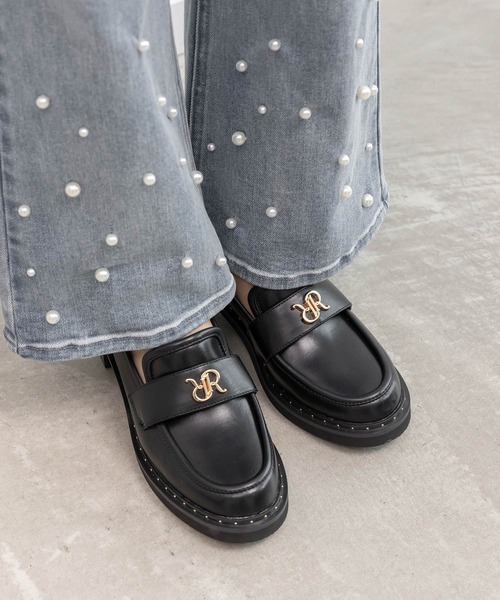 RANDA（ランダ）の「モノグラムスタッズボリュームローファー（ローファー・レディース・アイボリー/チェック/ブラック・M/S/LL/L）」の3枚目の写真