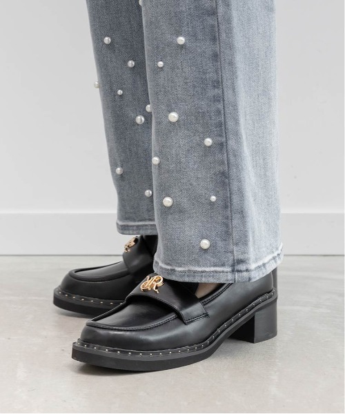 RANDA（ランダ）の「モノグラムスタッズボリュームローファー（ローファー・レディース・アイボリー/チェック/ブラック・M/S/LL/L）」の6枚目の写真