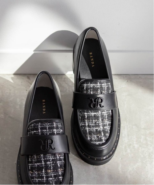 RANDA（ランダ）の「モノグラムスタッズボリュームローファー（ローファー・レディース・アイボリー/チェック/ブラック・M/S/LL/L）」の22枚目の写真