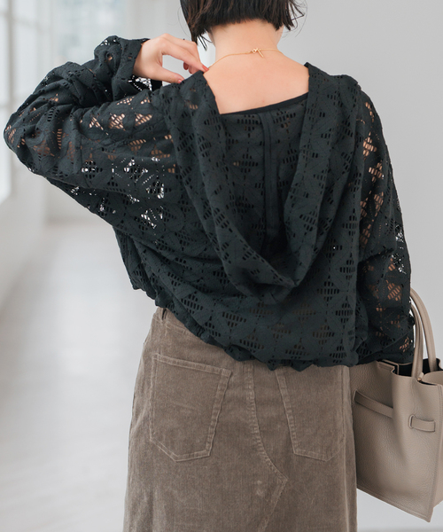 Spick & Span（スピックアンドスパン）の「《追加》Uhr / ウーア 別注Lace Foodie Tops（シャツ/ブラウス・レディース・アイボリー/ブラック・FREE）」の8枚目の写真