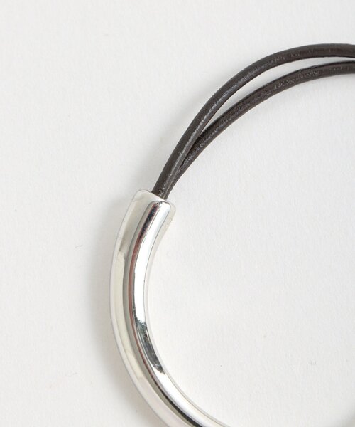 RIVE DROITE（リヴドロワ）の「【程よい存在感】コードバングル（バングル/リストバンド・レディース・キャメル/ダークブラウン・FREE）」の7枚目の写真