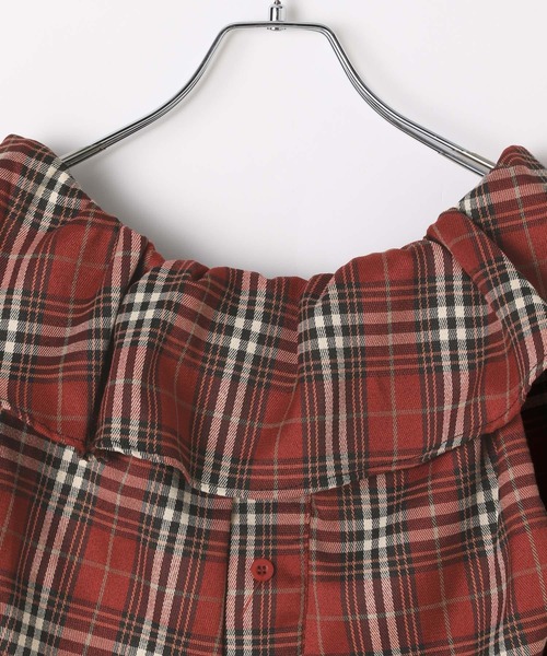 3.3 Field Trip （3.3フィールドトリップ）の「3.3 Field Trip／チェックオフショルブラウス（シャツ/ブラウス・レディース・ネイビー/ブラウン/レッド・FREE）」の8枚目の写真