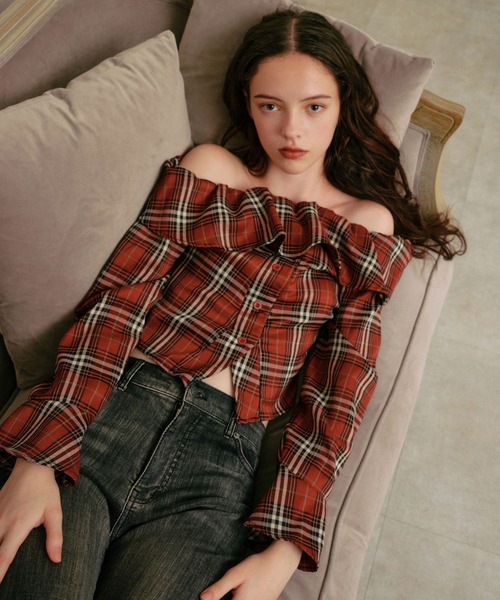 3.3 Field Trip （3.3フィールドトリップ）の「3.3 Field Trip／チェックオフショルブラウス（シャツ/ブラウス・レディース・ネイビー/ブラウン/レッド・FREE）」の19枚目の写真