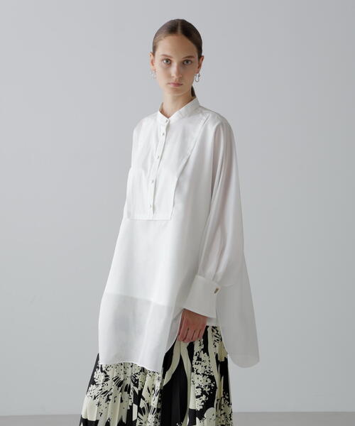 ADORE（アドーア）の「◆シルキーソフトサテンブラウス（シャツ/ブラウス・レディース・ホワイト/ブラック・38）」の19枚目の写真