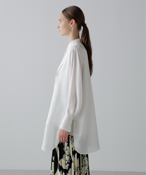 ADORE（アドーア）の「◆シルキーソフトサテンブラウス（シャツ/ブラウス・レディース・ホワイト/ブラック・38）」の9枚目の写真
