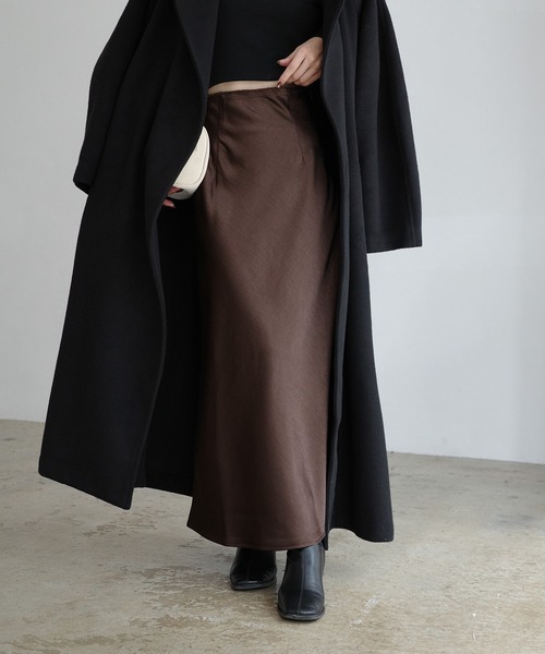 INTER FACTORY(インターファクトリー)の「mayu - サテンナロースカート made in INTER FACTORY(スカート・レディース・ブラウン/アイボリー・MEDIUM/SMALL)」の15枚目の写真