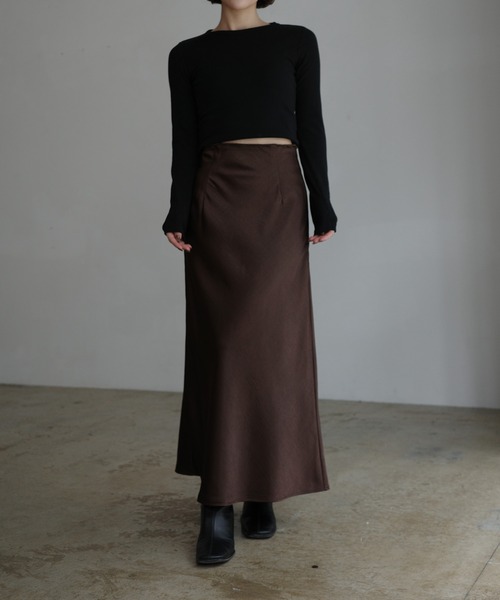 INTER FACTORY(インターファクトリー)の「mayu - サテンナロースカート made in INTER FACTORY(スカート・レディース・ブラウン/アイボリー・MEDIUM/SMALL)」の13枚目の写真