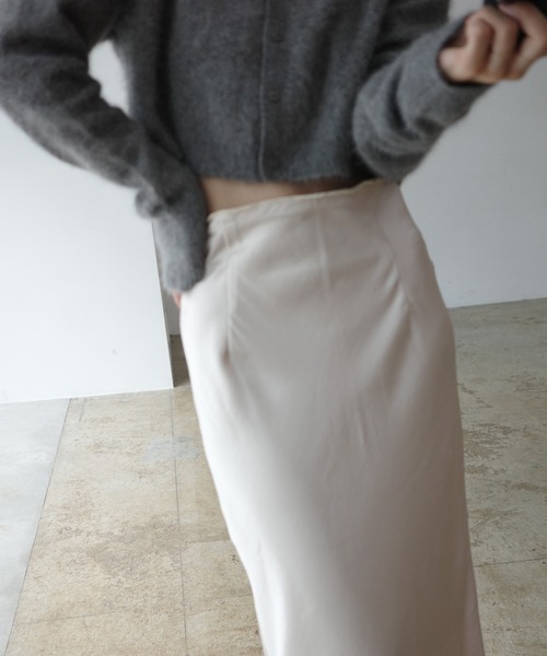 INTER FACTORY(インターファクトリー)の「mayu - サテンナロースカート made in INTER FACTORY(スカート・レディース・ブラウン/アイボリー・MEDIUM/SMALL)」の9枚目の写真