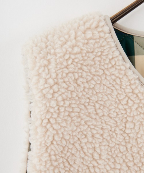 Barbour（バブアー）の「[Barbour/バブアー]  DULSIE LINER  テディフリース ライナー ボアベスト（ベスト・レディース・キナリ/ブラック/オリーブ・10）」の6枚目の写真