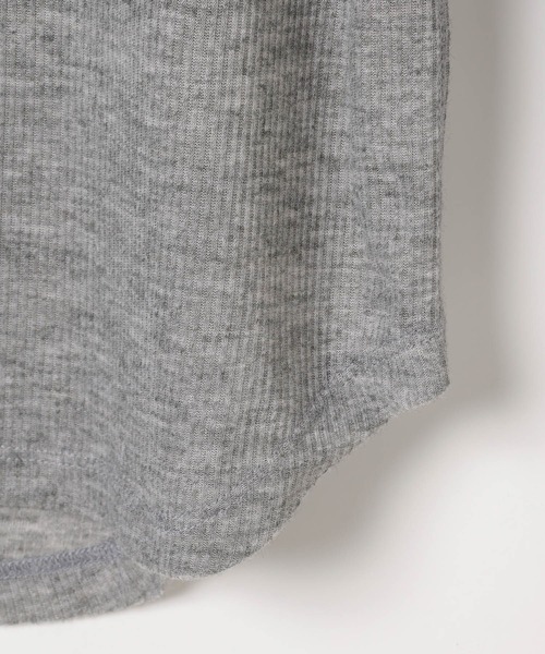 bijorie(ビジュリィ)の「【bijorie】ヘンリーシアートップス(Tシャツ/カットソー・レディース・ブラック/オフホワイト/ライトグレー/チャコール・FREE)」の16枚目の写真