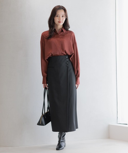 Andemiu（アンデミュウ）の「マットサテンシャツ586654（シャツ/ブラウス・レディース・モカ/レッド系その他6/アイボリー・FREE）」の11枚目の写真