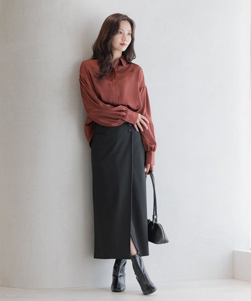 Andemiu（アンデミュウ）の「マットサテンシャツ586654（シャツ/ブラウス・レディース・モカ/レッド系その他6/アイボリー・FREE）」の12枚目の写真