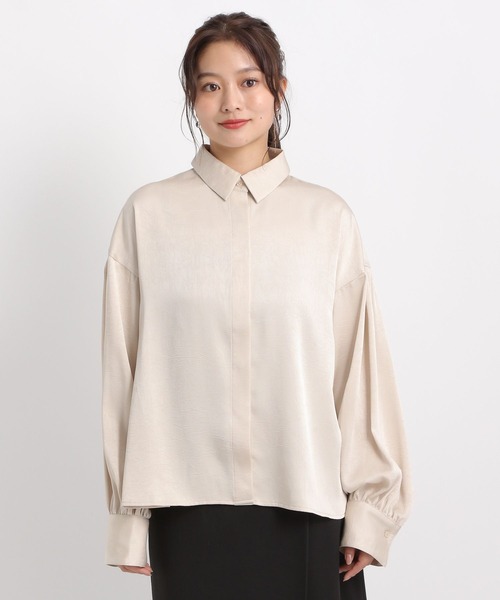 Andemiu（アンデミュウ）の「マットサテンシャツ586654（シャツ/ブラウス・レディース・モカ/レッド系その他6/アイボリー・FREE）」の19枚目の写真