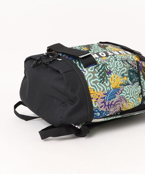 BURTON（バートン）の「Distortion 18L バックパック（バックパック/リュック・キッズ・マルチ/オレンジ/カモフラージュ・FREE）」の5枚目の写真