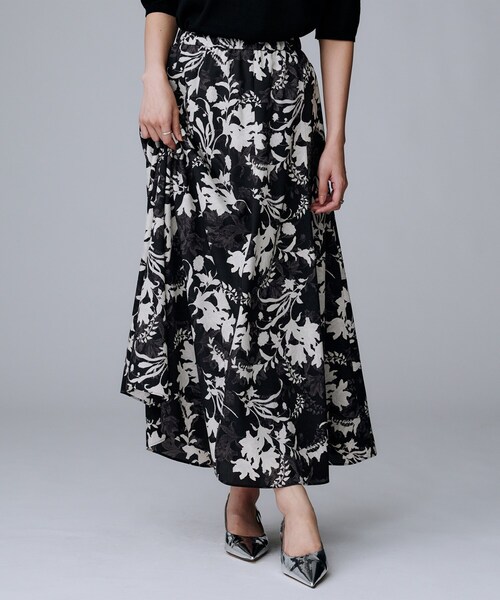セール】【ウエストゴム/ロング/花柄】オーナメントフラワー スカート