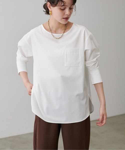 LARUTA(ラルータ)の「【LARUTA】カフス付き万能レイヤードプルオーバー(シャツ/ブラウス・レディース・オフホワイト/チャコールグレー・FREE)」の9枚目の写真