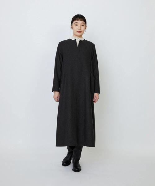 LOISIR（ロワズィール）の「オンケミカル刺繍ワンピース（ワンピース