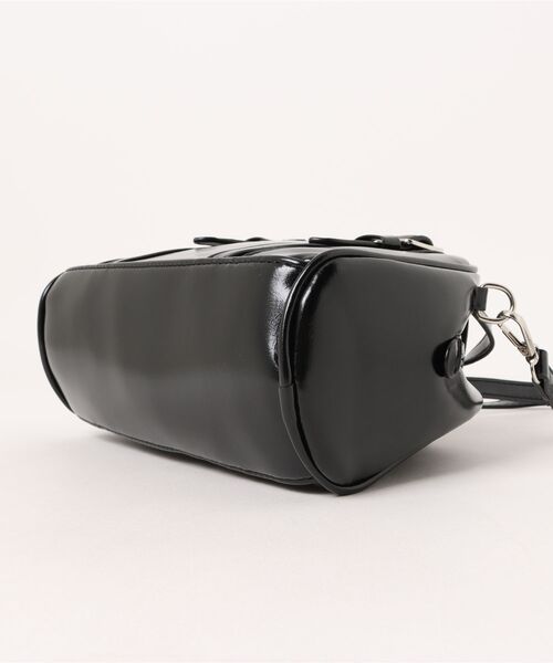 apres jour clair(アプレジュールクレア)の「【apres jour clair】ボストンベルトバッグ(ショルダーバッグ・レディース・ブラック/ダークブラウン・FREE)」の3枚目の写真