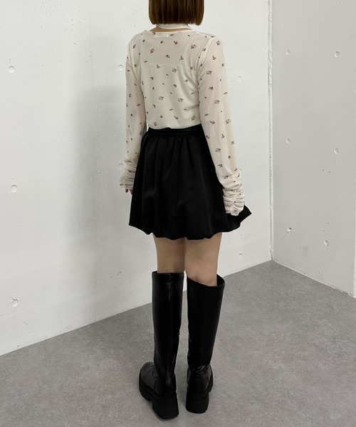 archives(アルシーヴ)の「花柄シアーベロアTOPS(Tシャツ/カットソー・レディース・アイボリー/ブラック・MEDIUM)」の11枚目の写真