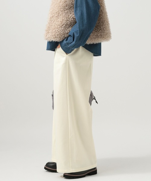 BAYFLOW(ベイフロー)の「裏起毛ワイドイージーパンツ(その他パンツ・レディース・アイボリー/ブラック/グレー・SMALL/MEDIUM)」の18枚目の写真