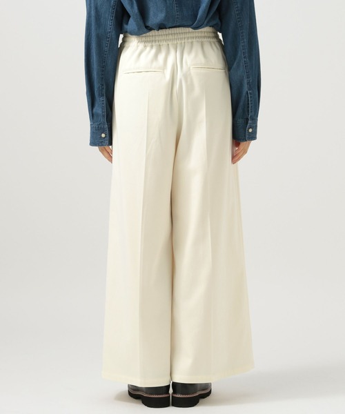 BAYFLOW(ベイフロー)の「裏起毛ワイドイージーパンツ(その他パンツ・レディース・アイボリー/ブラック/グレー・SMALL/MEDIUM)」の14枚目の写真