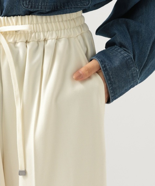 BAYFLOW(ベイフロー)の「裏起毛ワイドイージーパンツ(その他パンツ・レディース・アイボリー/ブラック/グレー・SMALL/MEDIUM)」の9枚目の写真