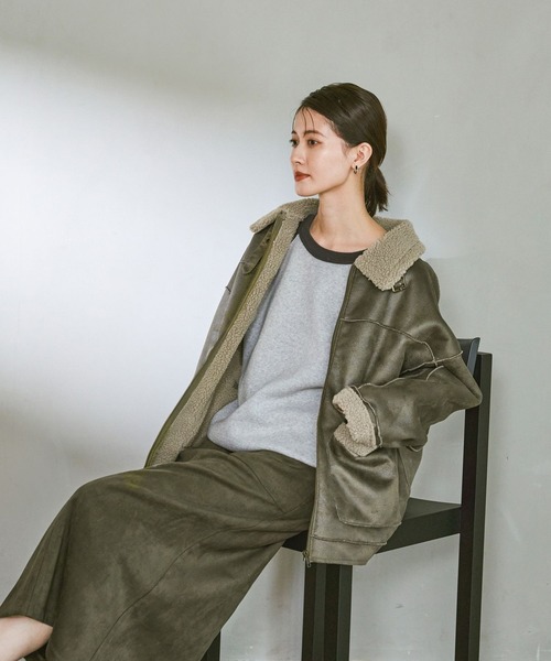 ムートンマフラー✩ショール✩ムートン✩柔らか✩ラムレザー✩留め具はコードです LAKOLE（ラコレ）の「フェイクムートンブルゾン / 496678（ムートン