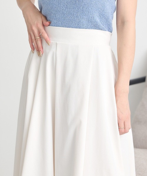 earth music&ecology（アースミュージックアンドエコロジー）の「バルーンミディスカート（スカート・レディース・アイボリー/ブラック・F）」の6枚目の写真