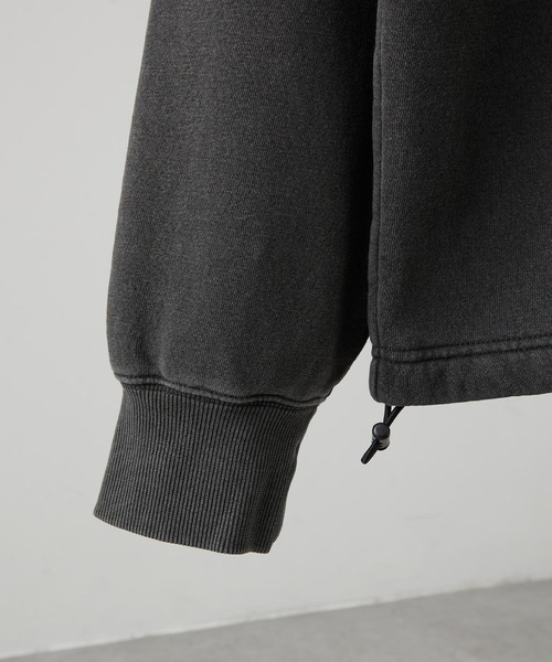 Alfred Alex(アルフレッドアレックス)の「【Alfred Alex】ヴィンテージ加工ピグメント ワンポイント刺繍 オーバーサイズスタンドネックスウェット(スウェット・メンズ・ワインレッド/ブルー/ブラック・L/M)」の5枚目の写真