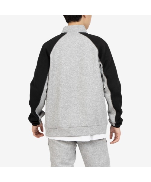 Reebok(リーボック)の「ボンバージャケット / CONTRAST PANEL BOMBER JACKET(ジャージ・メンズ・チャコールグレー×ブラック/アーミー・SMALL/MEDIUM/LARGE/X-LARGE)」の17枚目の写真