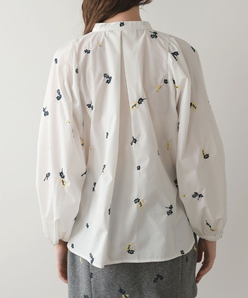 DONOBAN（ドノバン）の「フローレットブラウス（シャツ/ブラウス・レディース・ブラック/ホワイト・ONE SIZE）」の18枚目の写真