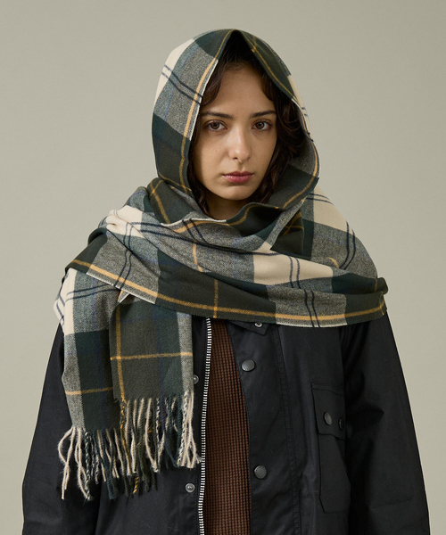 Barbour(ouA[)́yBarbour / ouA[z`FbN唻Xg[ / HAILESTARTAN SCARF / wCX^[^ XJ[t(Xg[/V[)