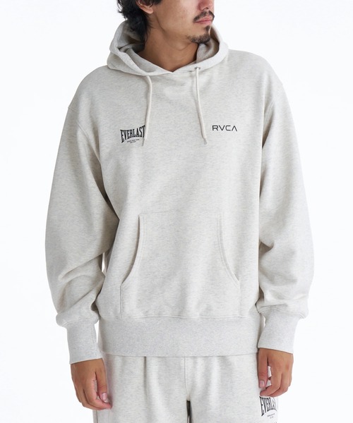 EVERLAST(スポーツ・ライフスタイル)（エバーラスト）の「RVCA メンズ RVCA×EVERLAST HOODIE パーカー 【2025年秋冬モデル】/ルーカエバーラストコラボプルーバーパーカー(SET UP・セットアップ可能・空港コーデ)（パーカー・メンズ・ヘザーグレー/ブラック/ホワイト系その他・MEDIUM/SMALL/X-LARGE/LARGE）」の8枚目の写真