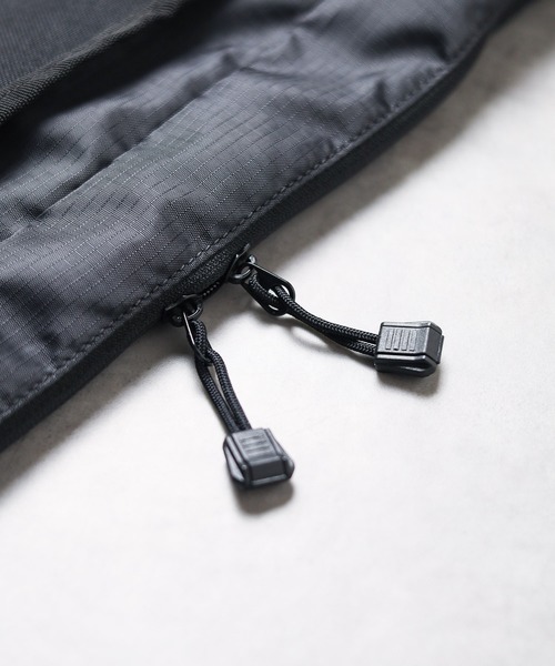 WILD THINGS（ワイルドシングス）の「【RES】【THE PX by WILDTHINGS】Club Tote（トートバッグ・メンズ・グレー/ネイビー・FREE）」の5枚目の写真
