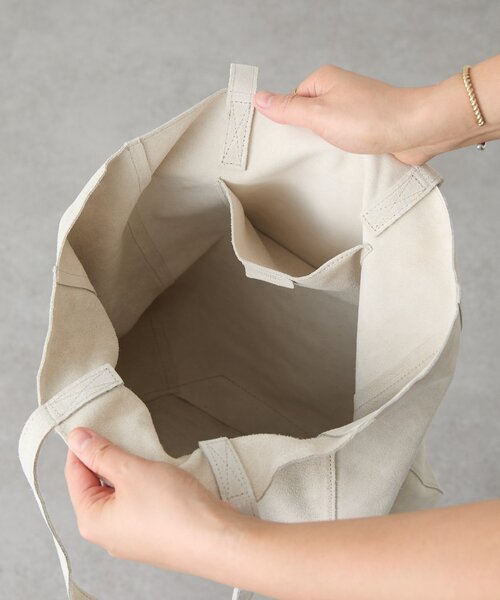 BEARDSLEY（ビアズリー）の「《NOTHING WRITTEN》スエードトートバッグ（トートバッグ・レディース・アイボリー・FREE）」の11枚目の写真