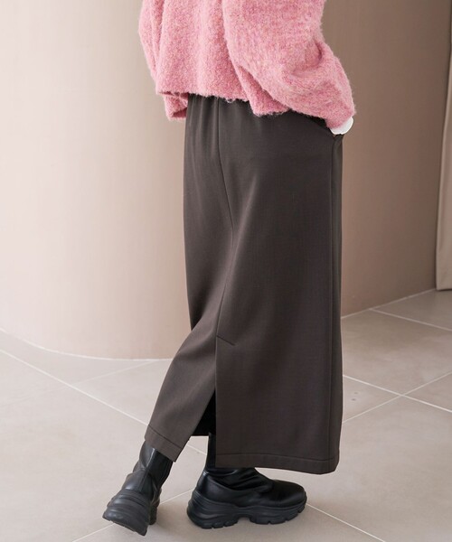 coen（コーエン）の「【REVERSE WARM】あったかナロースウェットスカート（WEB限定サイズあり）（スカート・レディース・ナチュラル/ブラック/ダークブラウン/ダークグレー・M/L/XL）」の11枚目の写真