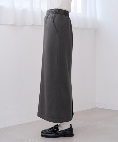coen（コーエン）の「【REVERSE WARM】あったかナロースウェットスカート（WEB限定サイズあり）（スカート・レディース・ナチュラル/ブラック/ダークブラウン/ダークグレー・M/L/XL）」の8枚目の写真