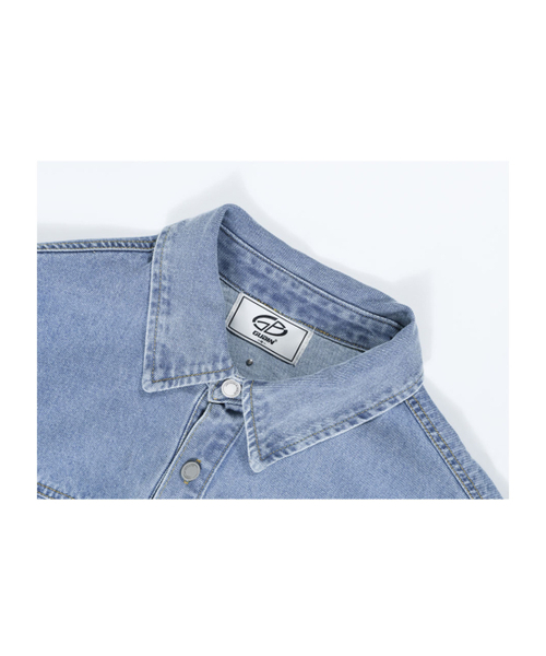 GUBIN（グビン）の「[シーズンオフ] ヴィンテージクロップデニムシャツ（シャツ/ブラウス・レディース・その他・MEDIUM/LARGE）」の3枚目の写真
